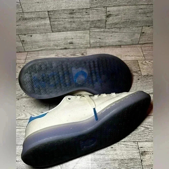 KID'S Adidas Stan Smith Star Wars The Empire Strikes Back - Picture 8 of 8